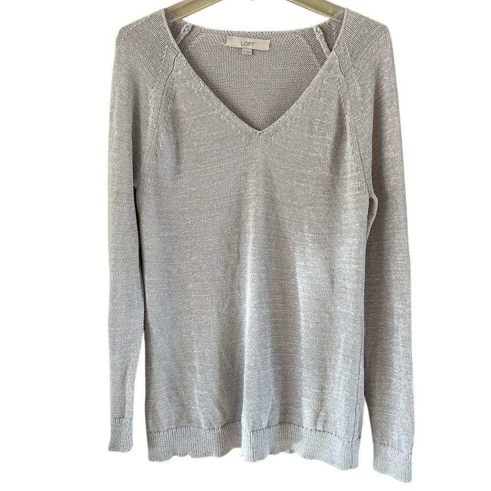 LOFT V Neck Sweater Long Sleeves Lightweight Light Gray Color Size M